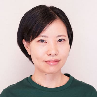 藤原 綾乃 氏